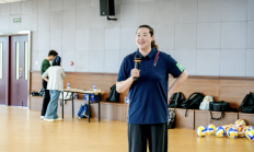 皇冠官网:女排奥运冠军宋妮娜：青少年保持身心健康才能走得更远